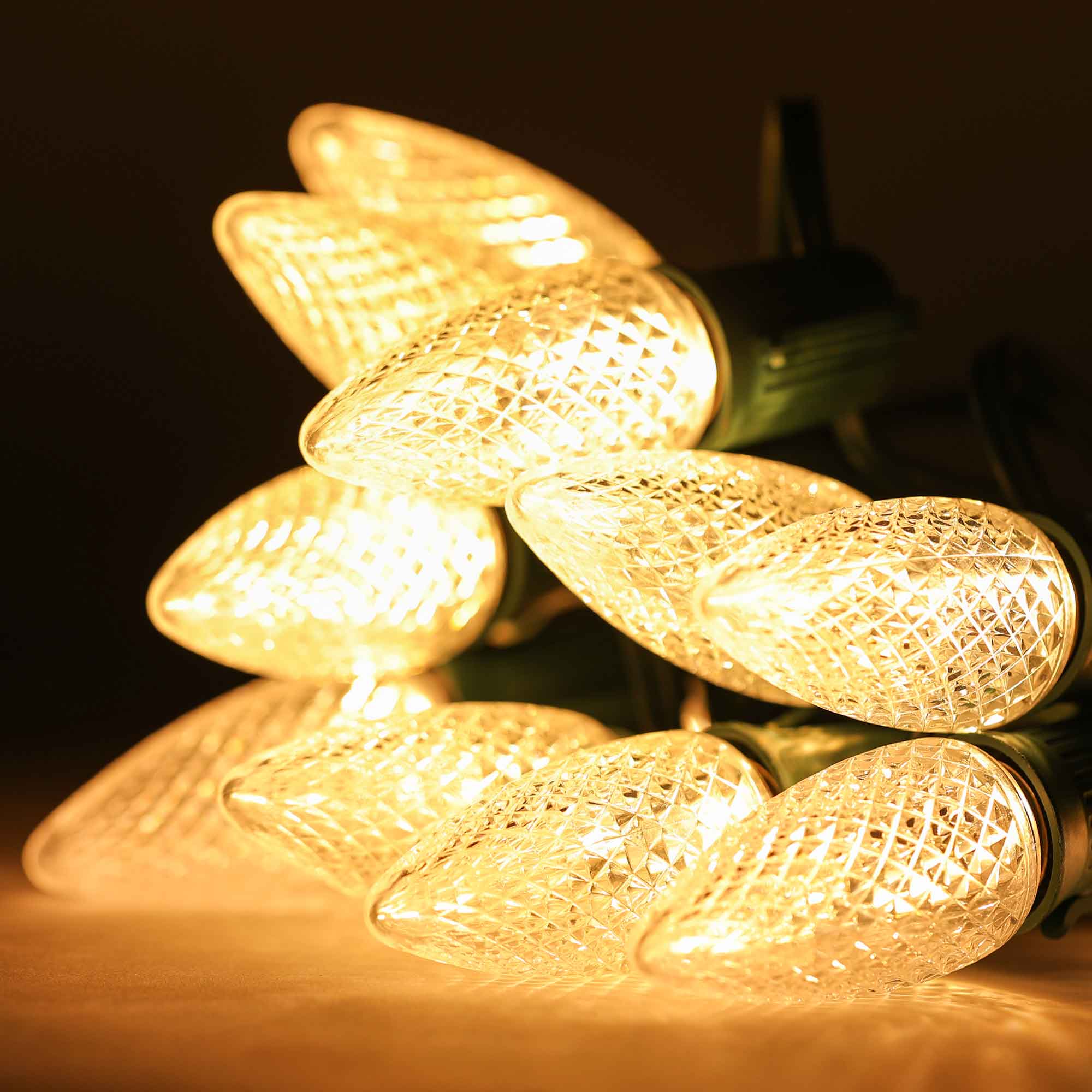 100L C9 Christmas Light String 12in Bulb Spacing - 4 Male and Female Slide on Plugs - Image 3